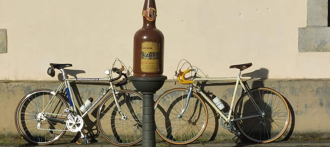 La Karpy: Homenaje al ciclismo antiguo en Artziniega